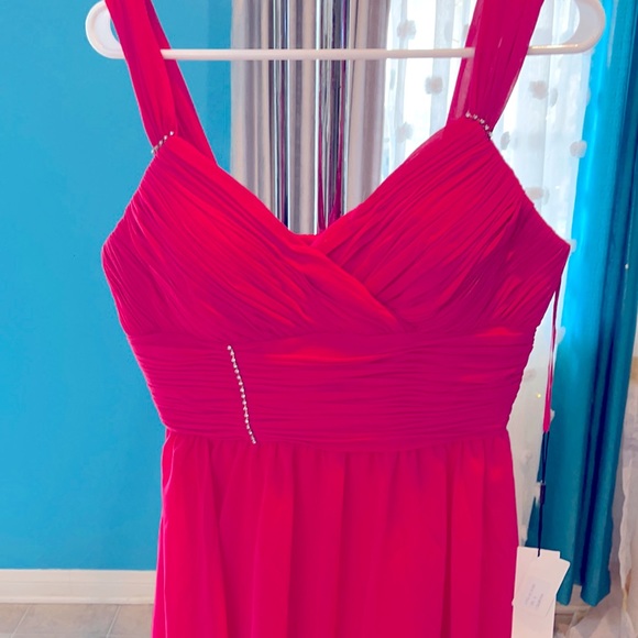 Prom dresses - Picture 6 of 11